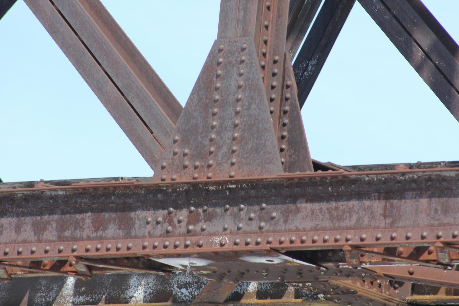 Upper connection